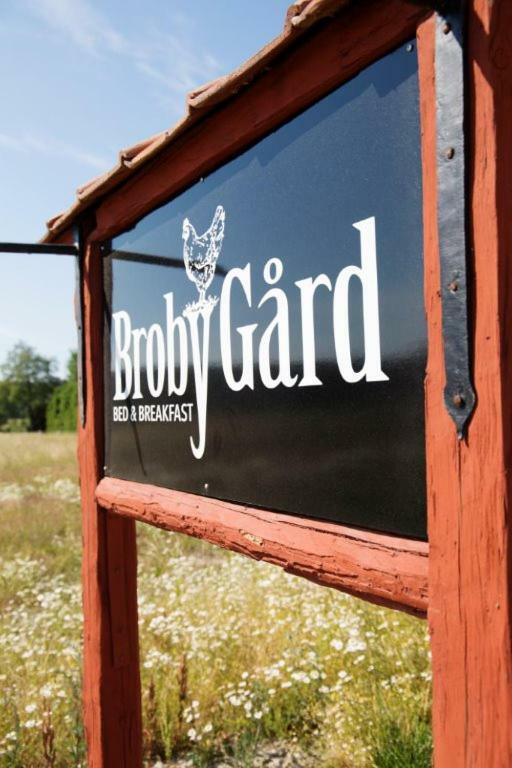 Broby Bed & Breakfast Nyköping Exterior foto